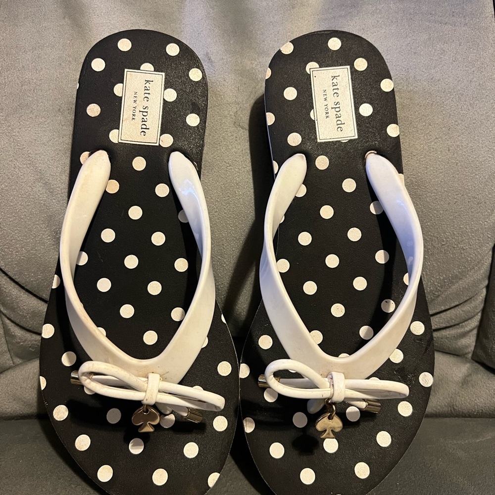 Kate Spade ♠️ flip flops size 7